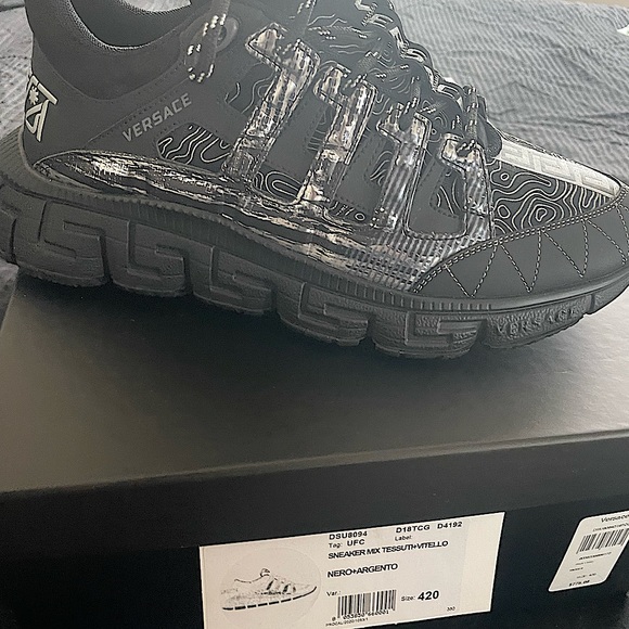 Versace chain reaction (2 chainz)